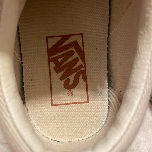 Women’s size 5 vans shoes. Pink and blue and cream. GUC. - Picture 10 of 12